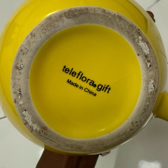 Yellow Smiley Face Mug - Picture 3 of 3